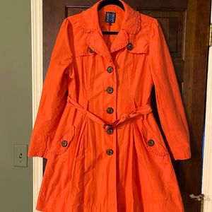 Trench coat, self belted, ruffle trim, pockets, size L, GUC